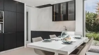 Chalet on Calle Hortensia photo 14