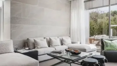 Chalet on Calle Hortensia photo 2