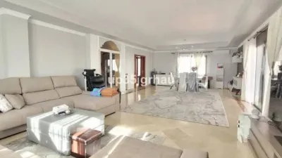 Chalet on Avenida de Benamara photo 3