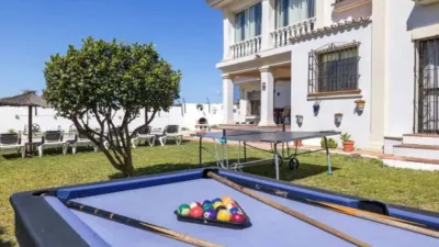 Chalet on Urbanizacion Playa de Guadalobon Street, 7 photo 23