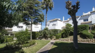Chalet on Calle de Cádiz photo 31
