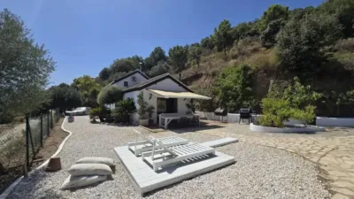 Chalet in Monda photo 26