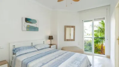 Apartment on Dunas de Casasola Street photo 13