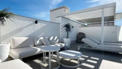 Penthouse on Calle Dunas de Casasola photo 12