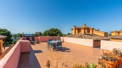 Penthouse on Calle de la Rosa photo 18