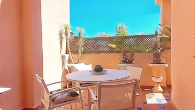 Apartment on Campo de Luna Street photo 16