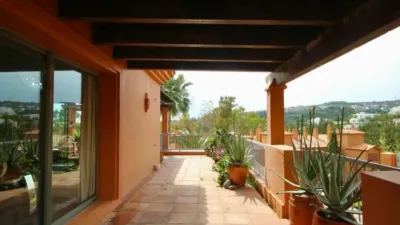 Penthouse on Carretera A Benahavis photo 25