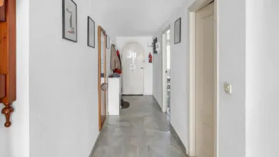 Chalet on N-A Street, -1 photo 21