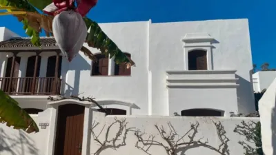 Chalet on Calle del Alberto photo 39