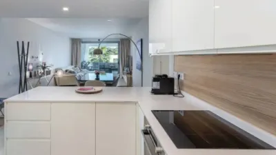 Apartment on Avenida Parque Selwo photo 11