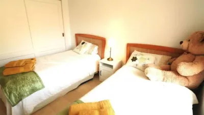 Apartment on Avenida del Rhin photo 15