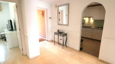 Apartment on Avenida del Rhin photo 6