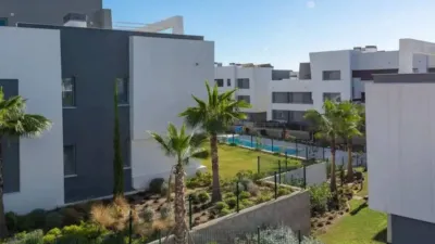 Apartment on Avenida Parque Selwo photo 4