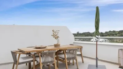 Penthouse on Avenida de Benamara photo 20