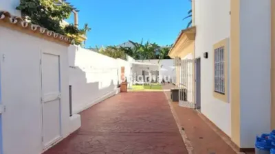 Chalet on Avenida de Benamara photo 26