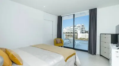 Penthouse on Avenida de Jesús Santos Rein photo 7