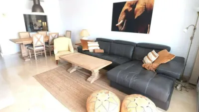 Apartment on Avenida del Rhin photo 2