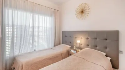Apartment on N-A Street, -1 photo 3