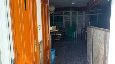 Local comercial en venta en Avenida de Casanova de Eirís - Más