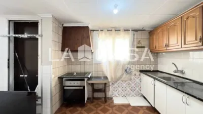 Penthouse in Santa Coloma de Gramenet photo 3