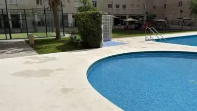 Apartment on Avenida de la Deportista Miriam Blasco photo 17