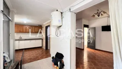 Penthouse in Santa Coloma de Gramenet photo 12
