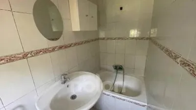 Apartment in El Alisal-Cazoña photo 11
