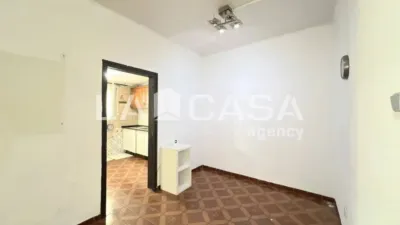 Penthouse in Santa Coloma de Gramenet photo 2