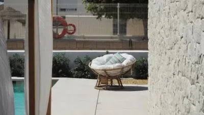 Chalet on Calle La Rambla, No Number photo 2