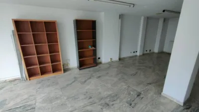 Oficina en alquiler en Catro Camiños-A Gaiteira - Més