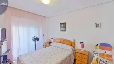 Apartment on Calle del Ciclista Julián Hernández, Zaragoza photo 5