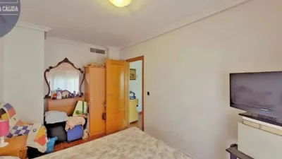 Apartment on Calle del Ciclista Julián Hernández, Zaragoza photo 6