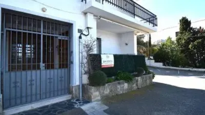 Apartment in Port Esportiu-Canyelles-Puig Rom photo 6