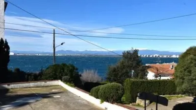 Apartment in Port Esportiu-Canyelles-Puig Rom photo 8