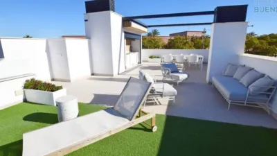 House on Condado de Alhama Street photo 14