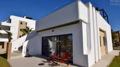 House on Condado de Alhama Street photo 9