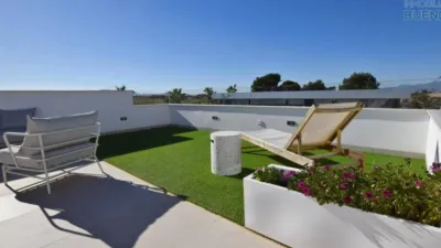 House on Condado de Alhama Street photo 13