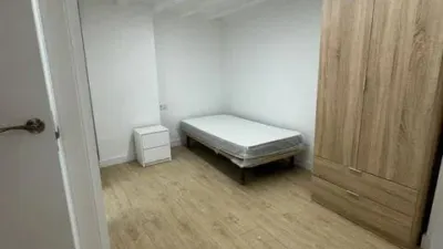 Apartment in City Centre - Upper Zone photo 10