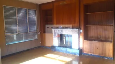 Apartment in Ensanche photo 2