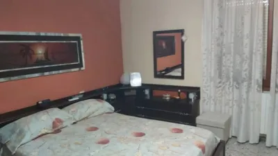 Apartment in La Bisbal d'Empordà photo 8