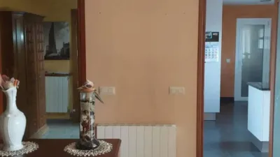 Apartment in La Bisbal d'Empordà photo 2