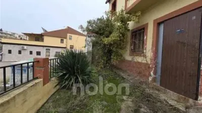 Terraced house in Iznalloz photo 3