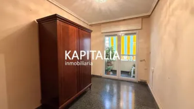 Apartment in Ensanche photo 10