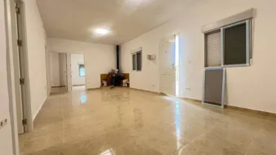 Chalet in Algueña photo 3