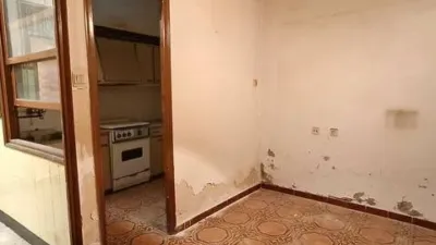 Terraced house on Carrer de Comandante Franco photo 12