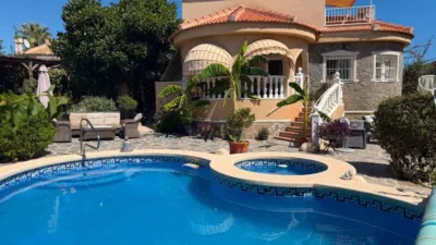 Chalet in Formentera del Segura photo 2