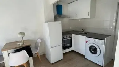 Apartment in City Centre - Upper Zone photo 11