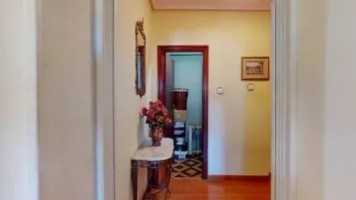 Apartment in Lutxana-Llano photo 5