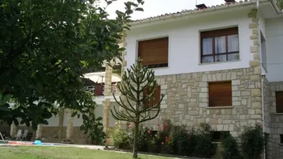 Chalet in Valle de Sedano photo 2