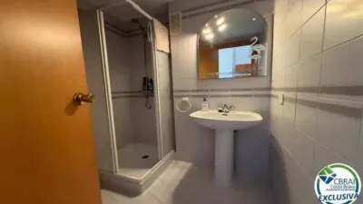 Apartment in Passatge Delta Muga photo 11